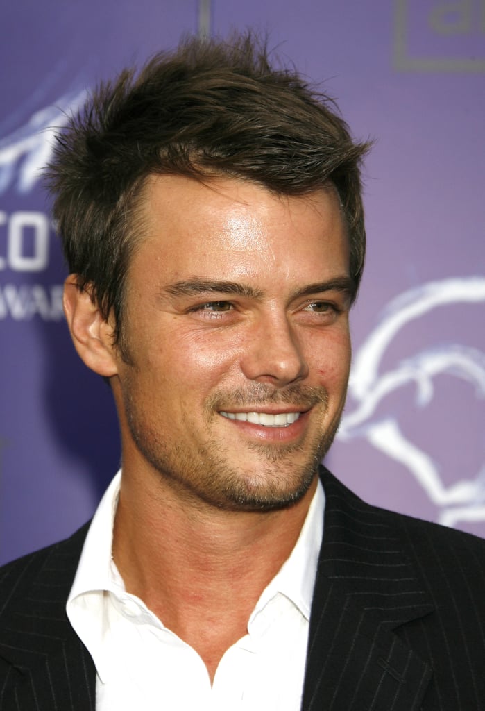 He posed for pictures at the Taurus World Stunt Awards in May 2007.