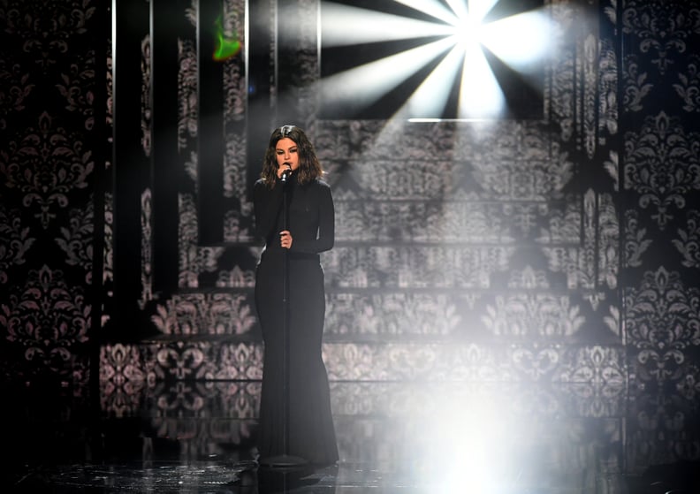 Selena Gomez Singing "Lose You to Love Me" at the AMAs in a Black Turtleneck Dress