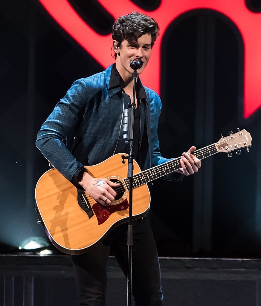 Hot Pictures of Shawn Mendes