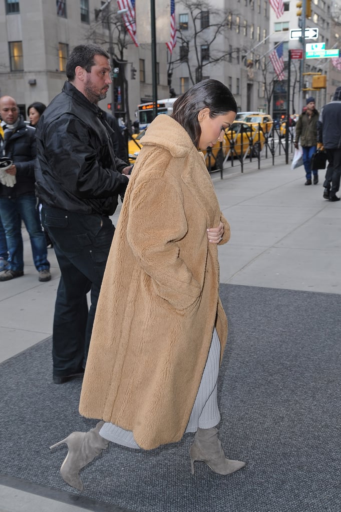 Kim Kardashian and Kanye West Traveling to Paris