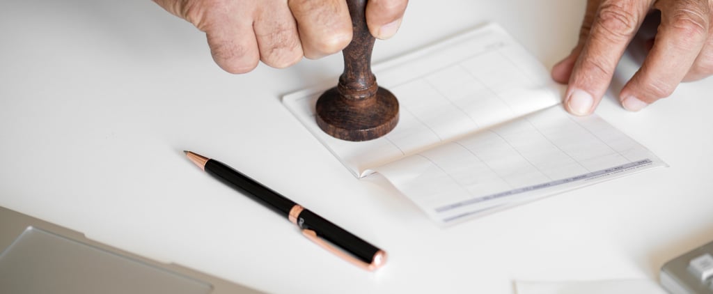 الإمارات تباشر بإصدار الإقامات للأبناء الذين تجاوزوا الـ18