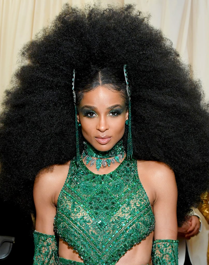 Ciara's Emerald Makeup and Curly Hair at the Met Gala