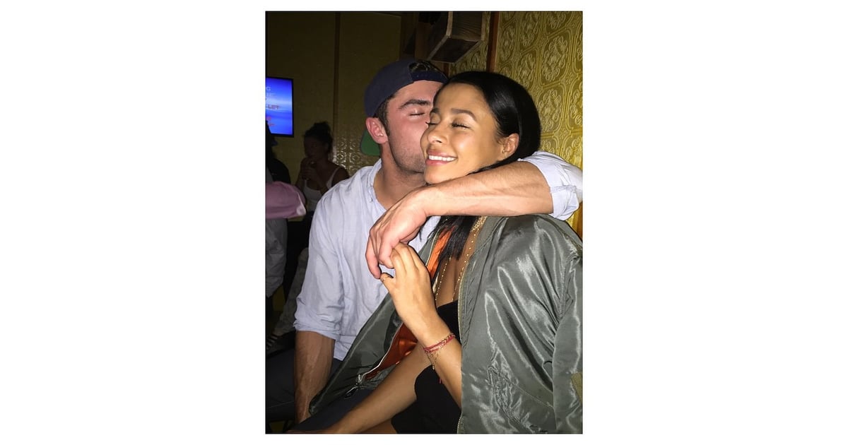 Sami Played Coy In This Picture Sharing Just An Emoji Of A Lipstick A History Of Zac Efron And Sami Miro S Sweetest Social Media Snaps Popsugar Celebrity Photo 10 Copy and paste keyboard over 3,559 emojis (unicode 13.1) to use on facebook, twitter, instagram, google, skype, slack, snapchat, github, whatsapp, iphone, samsung and more! sami played coy in this picture