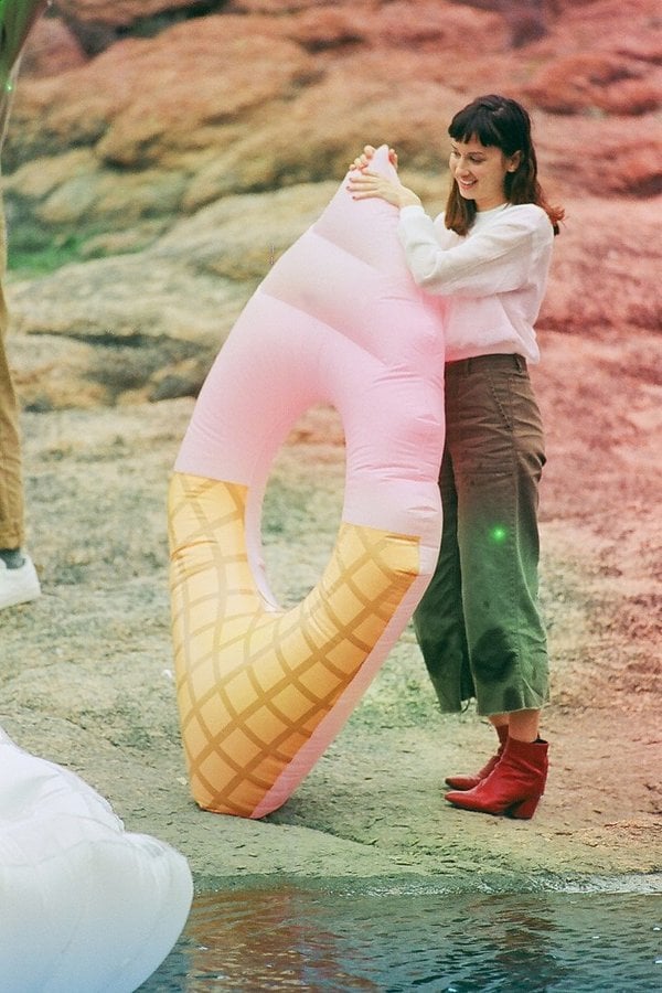 Ice cream cone pool float online