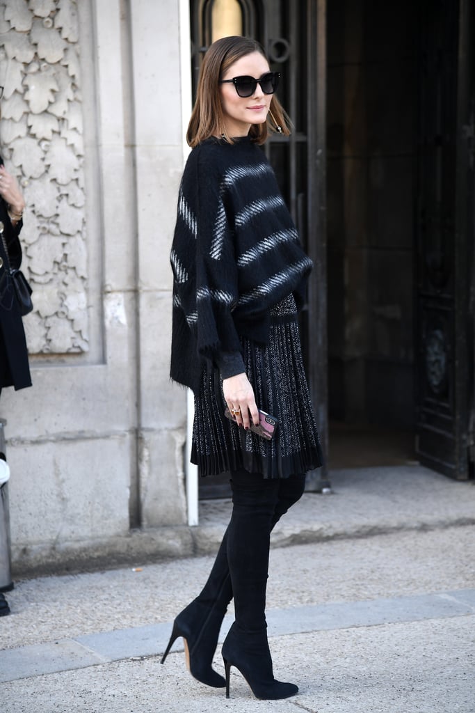 Olivia arrived to the Elie Saab show without a coat so she can show off her sweater and skirt.