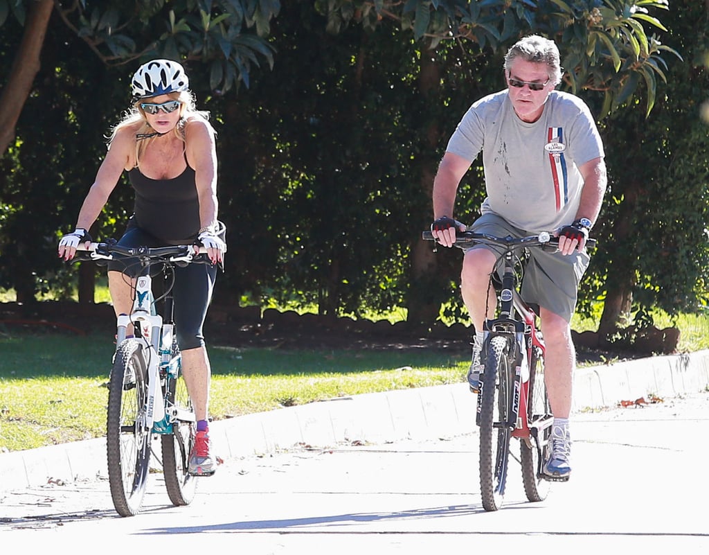Goldie Hawn and Kurt Russell Ride Bikes in LA | Pictures