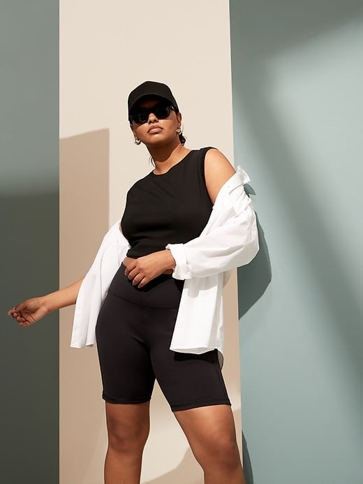 Banana Republic On the Go 7" Shorts
