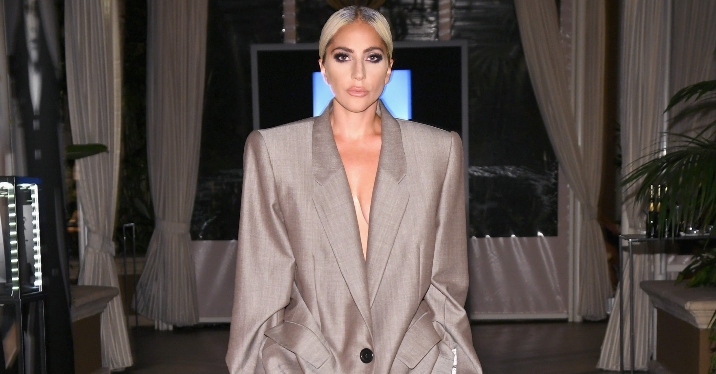 Lady Gaga's Oversize Marc Jacobs Suit October 2018 | PS Fashion