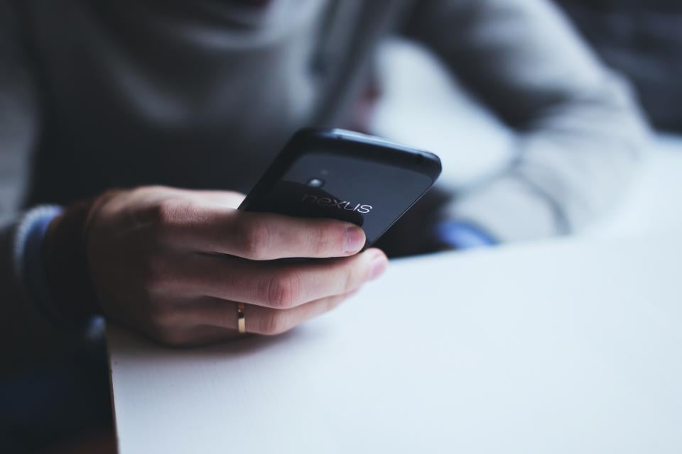 Day 3: Send Each Other a Steady Stream of Sexy Text Messages