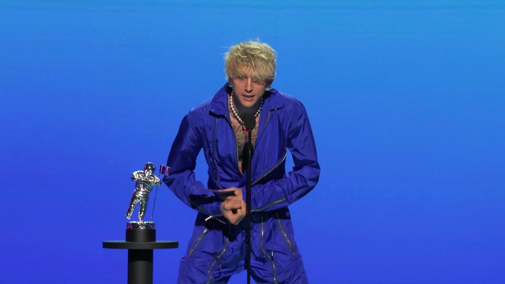 mgk vma outfit