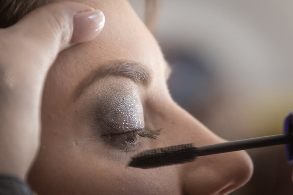 Cancer (June 22-July 22): The Monochrome Look