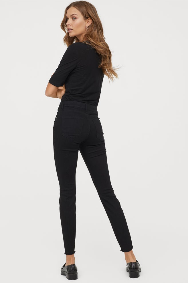 H&M Cropped Twill Pants in Black