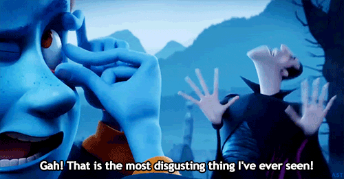 13 Realities All Contact Lens Wearers Face, as Told by GIFs
