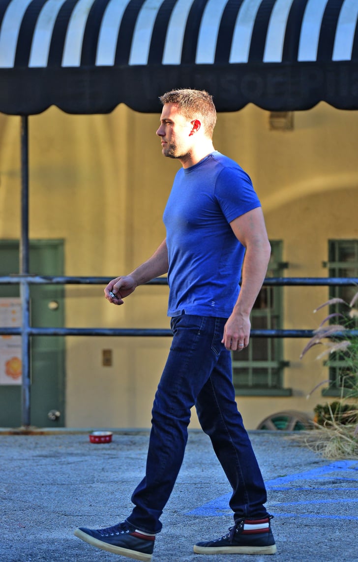 Ben Affleck's Muscles Seriously Might Break Through His T ...