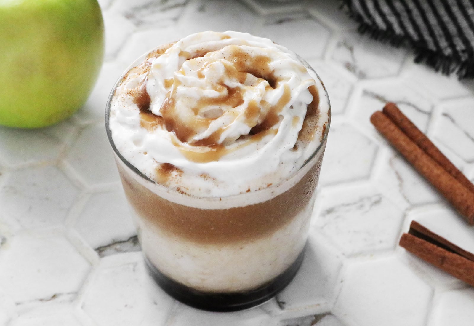 Apple crisp macchiato