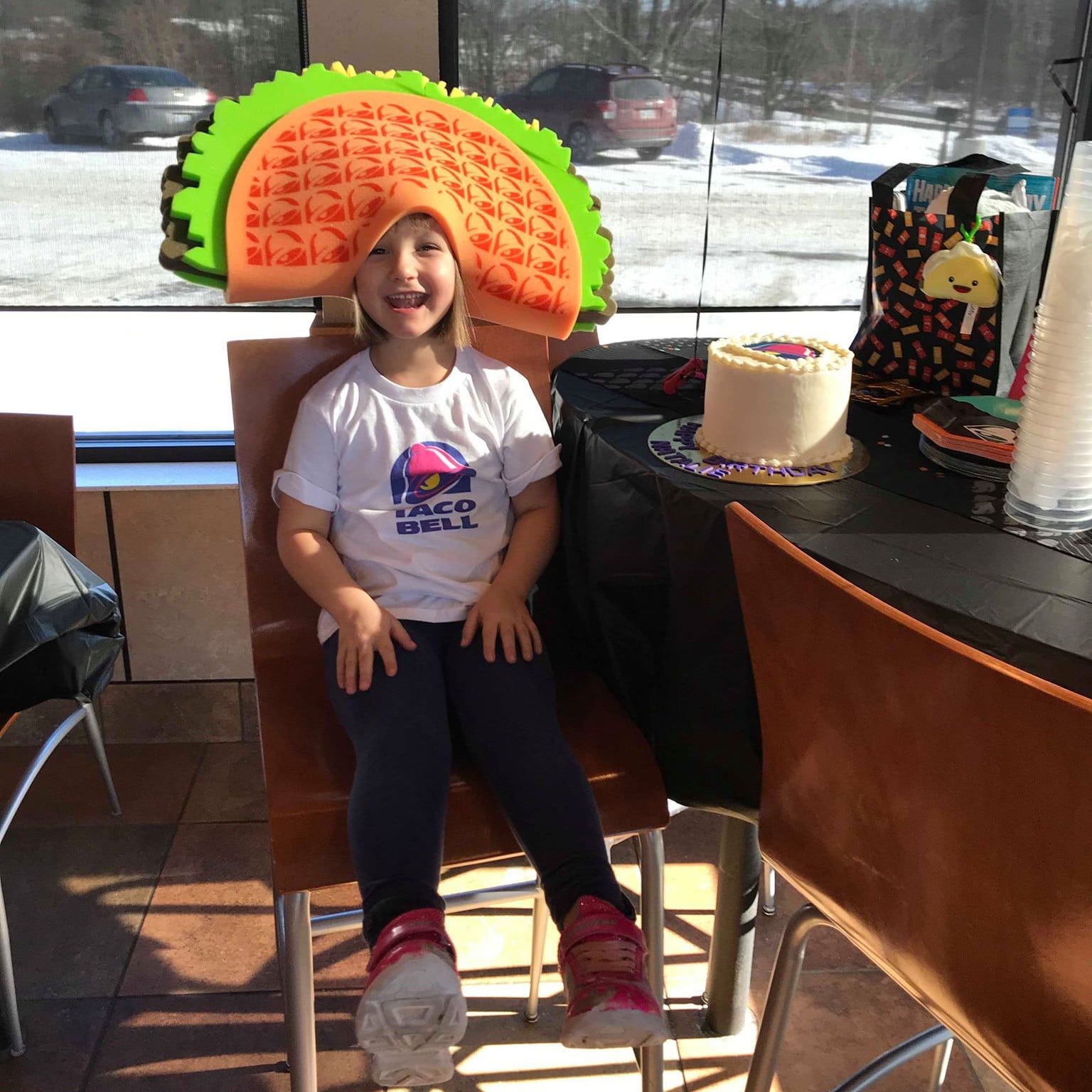 Taco Bell Throws Viral Gift Card Girl A Birthday Party Popsugar