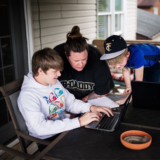 Photographer's Social-Distancing Mother's Day Photo Series