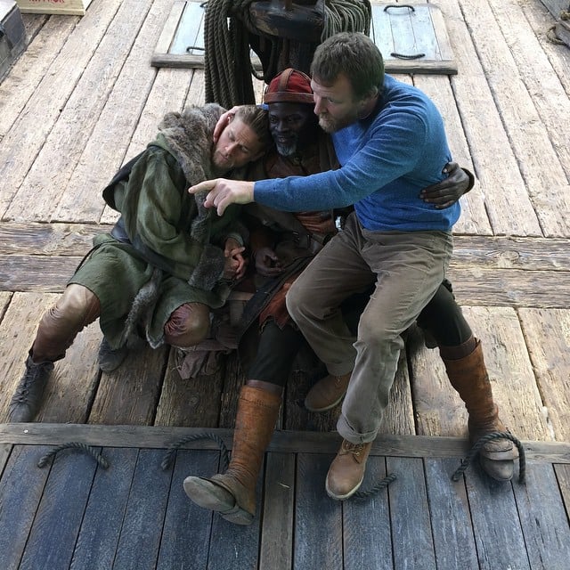 Hunnam, Djimon Hounsou, and Ritchie cuddled on the set.