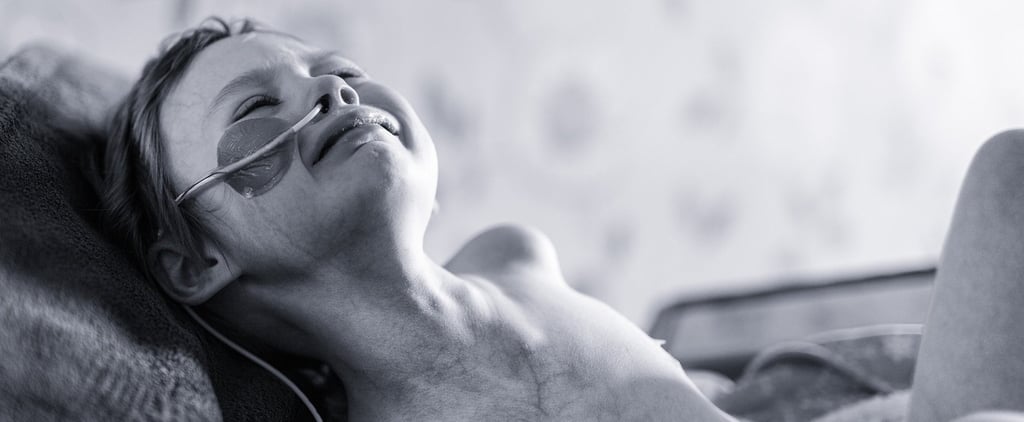 Dad's Photo of Daughter Suffering From Cancer