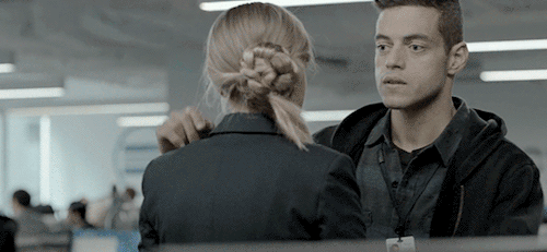 Elliot-Angela-Mr-Robot.gif