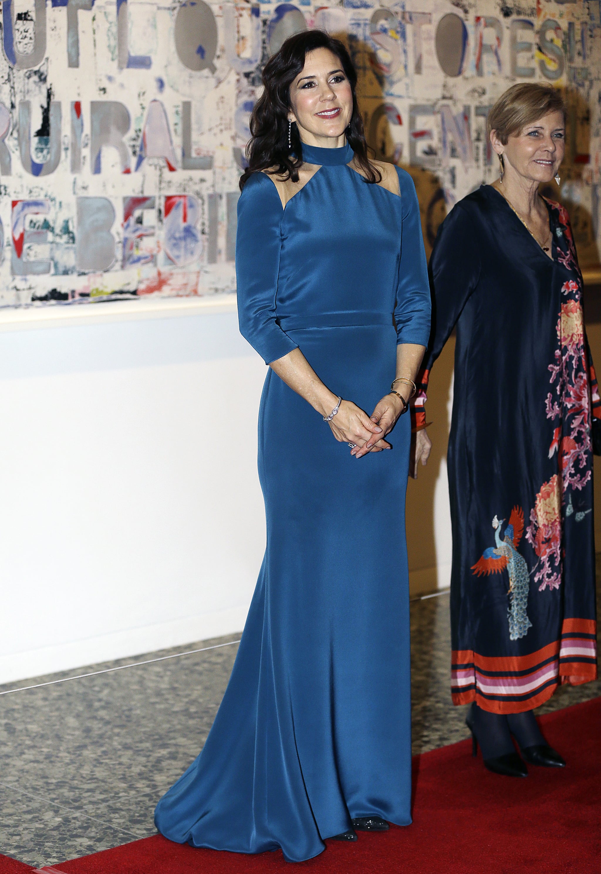 When-She-Proved-Just-How-Classy-Cutouts-Can.jpg