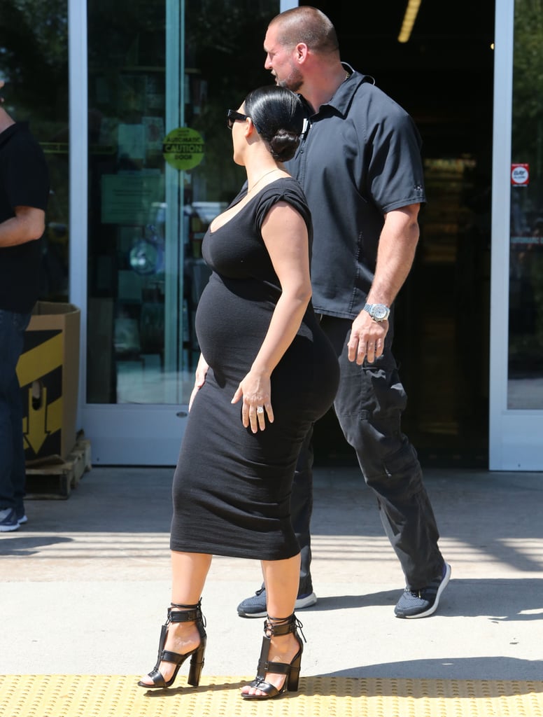 Kim Kardashian Baby Bump Grocery Store Pictures