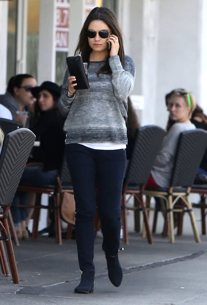 Mila Kunis Baby Bump Picture