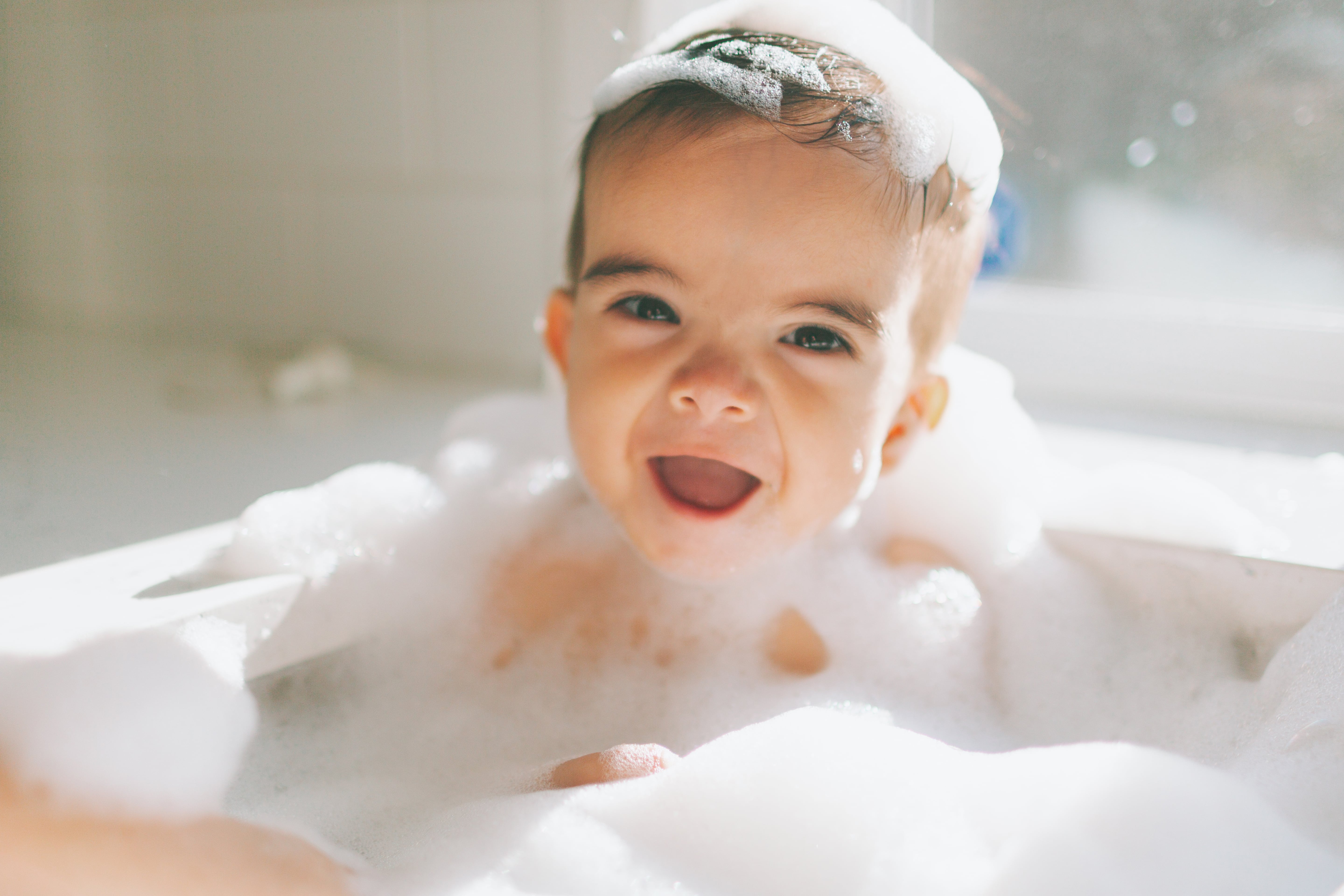 can-toddlers-get-sick-from-drinking-bath-water-popsugar-family