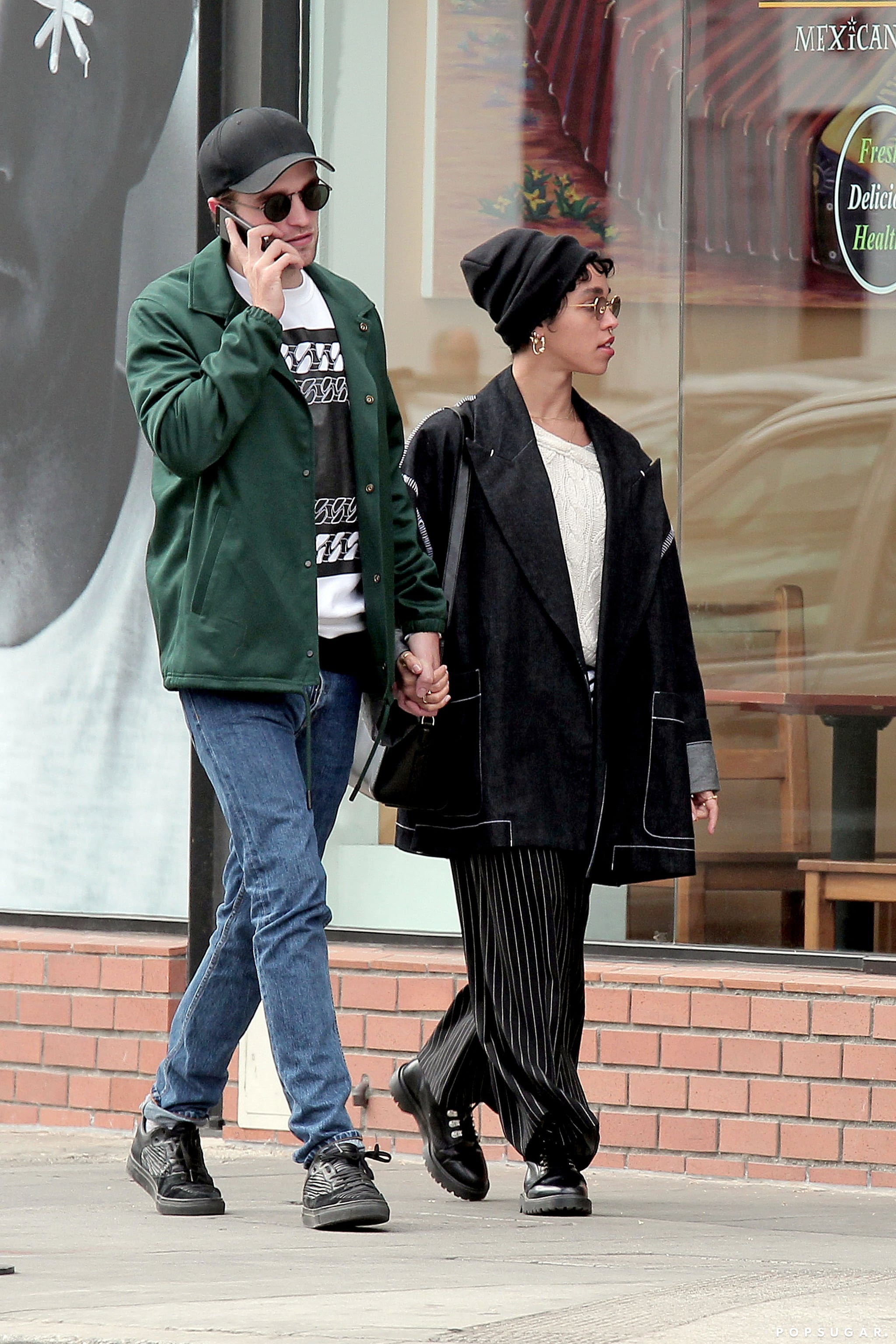 Celebrity Entertainment Robert Pattinson And Fka Twigs Take A Smiley Stroll Is This Her Engagement Ring Popsugar Celebrity Photo 34