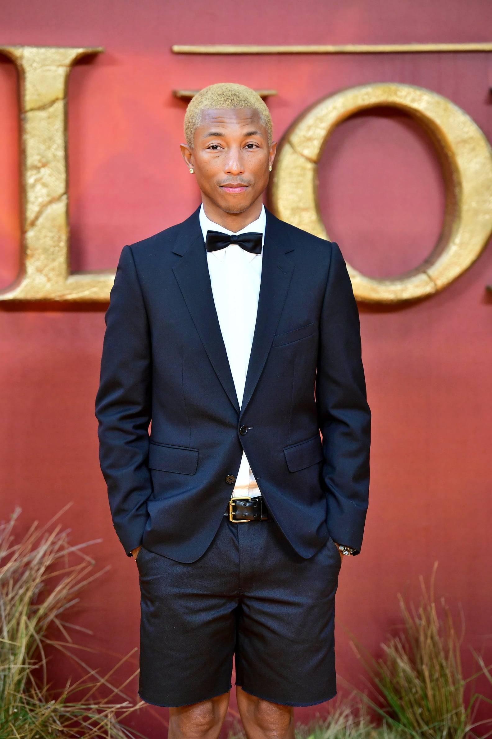 Pharrell Williams's Curtsy to Prince Harry and Meghan Markle | POPSUGAR ...