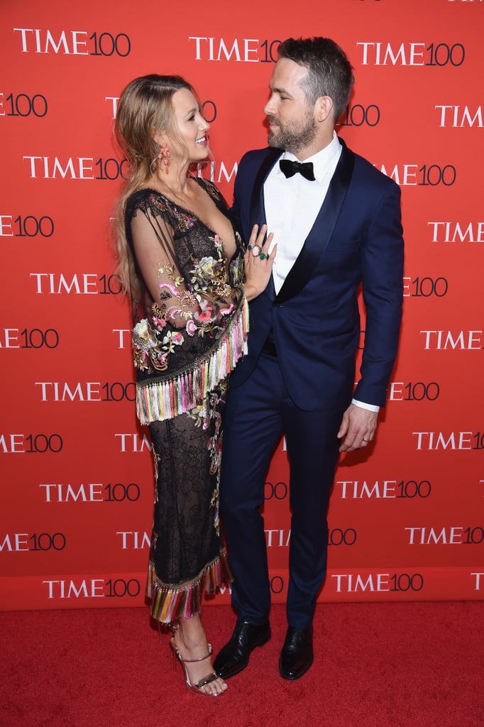 Blake Lively Touching Ryan Reynolds's Chest Pictures