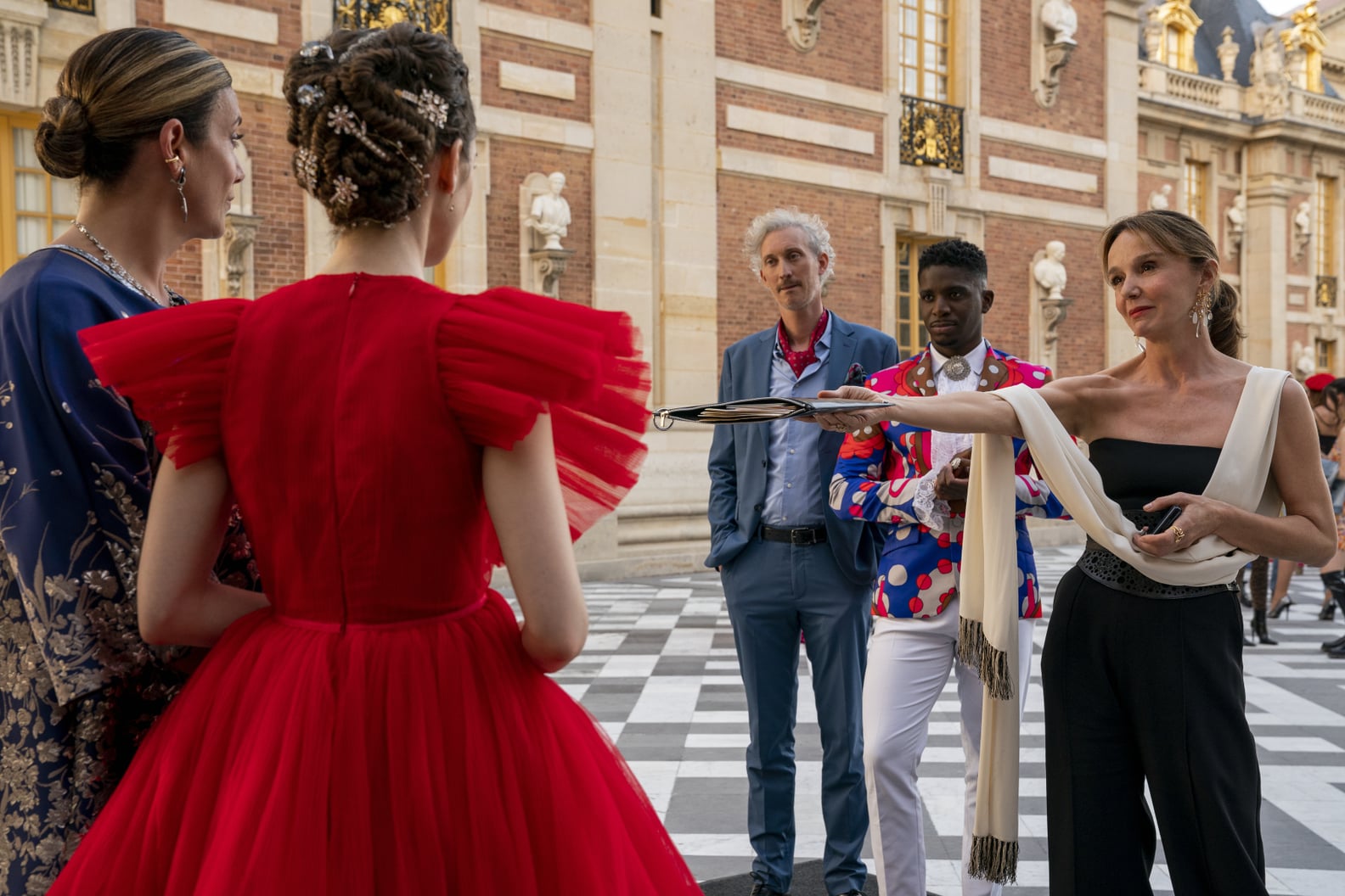 Emily in Paris What Happened in Season 2? POPSUGAR Entertainment