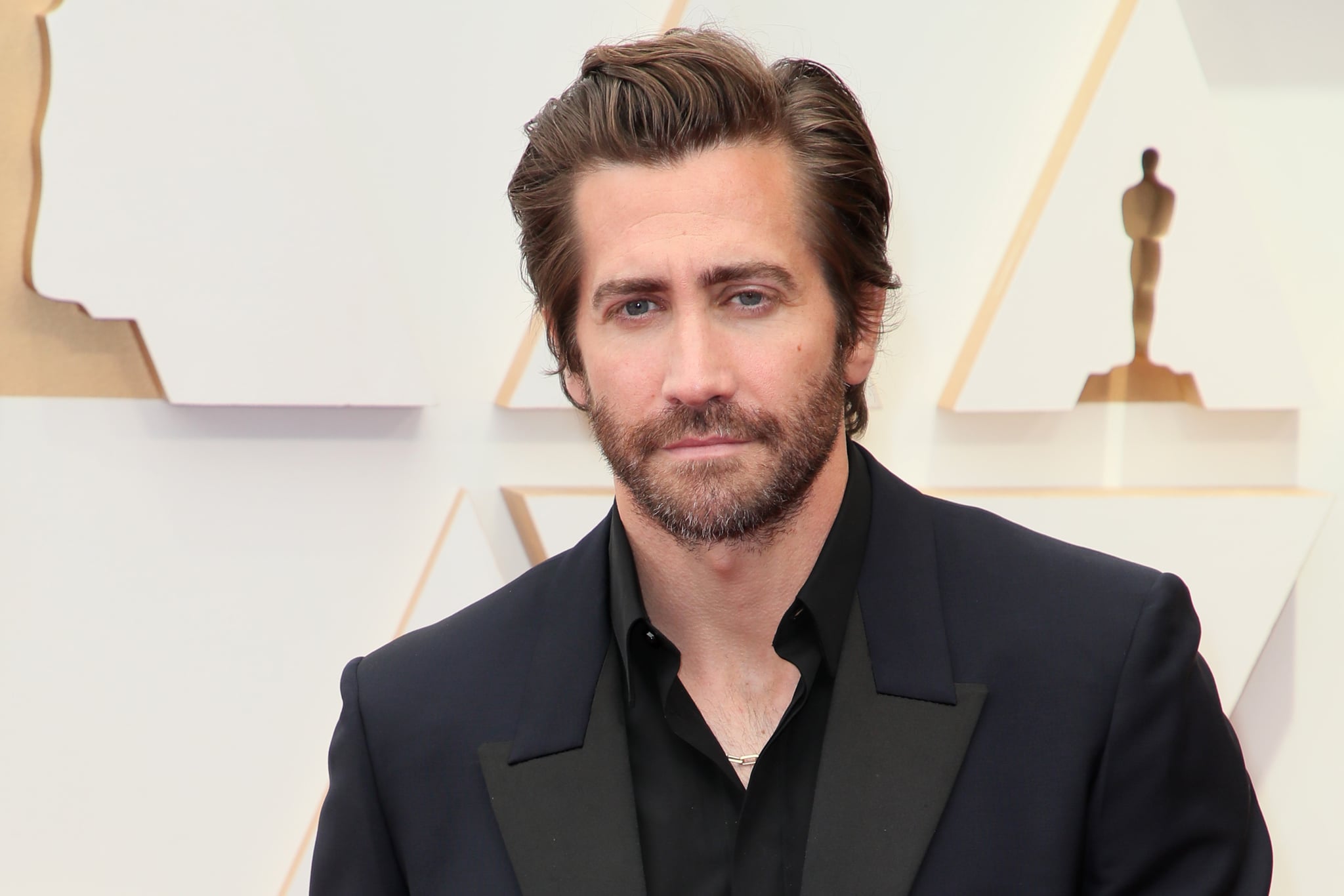 HOLLYWOOD, CALIFORNIA - MARCH 27: Jake Gyllenhaal attends the 94th Annual Academy Awards at Hollywood and Highland on March 27, 2022 in Hollywood, California. (Photo by David Livingston/Getty Images)