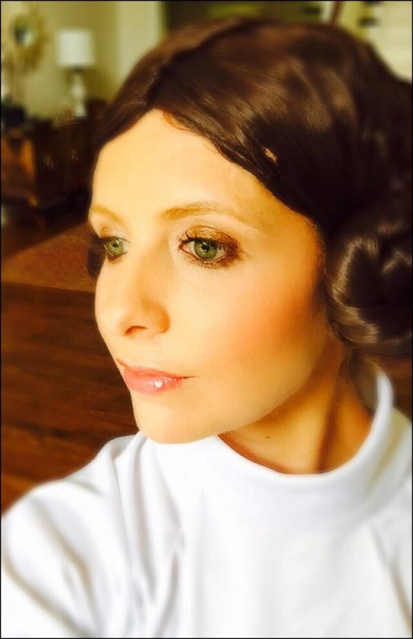Sarah Michelle Gellar's Princess Leia Halloween Costume