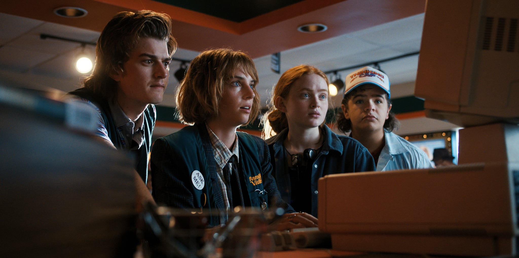 STRANGER THINGS. (L to R) Joe Keery as Steve Harrington, Maya Hawke as Robin Buckley, Sadie Sink as Max Mayfield, and Gaten Matarazzo as Dustin Henderson in STRANGER THINGS. Cr. Courtesy of Netflix  © 2022