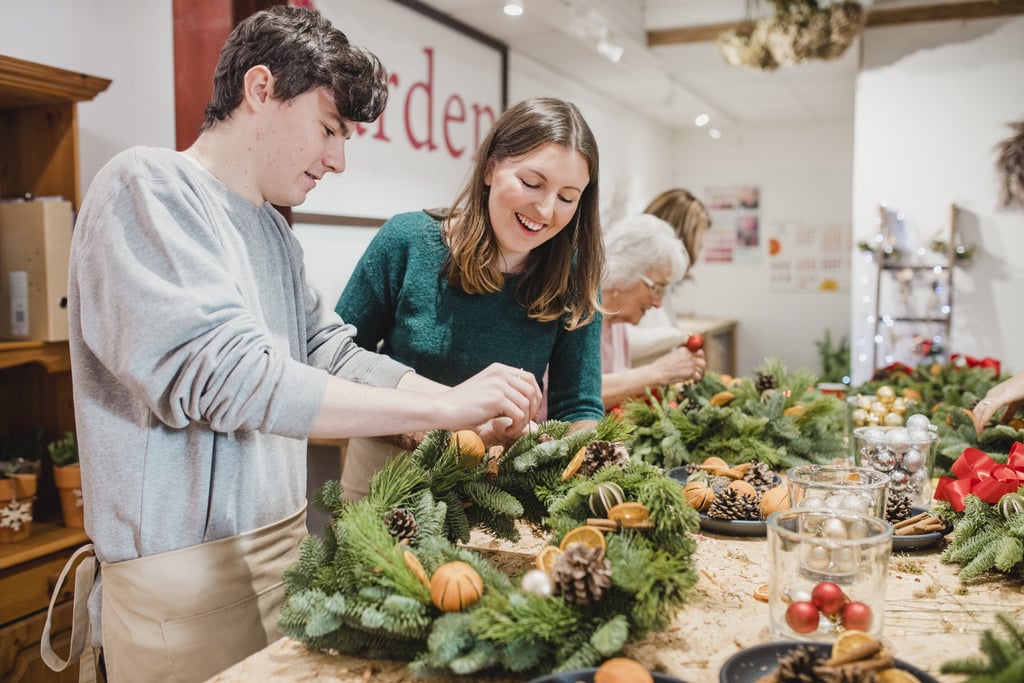 Make a Christmas Wreath Together