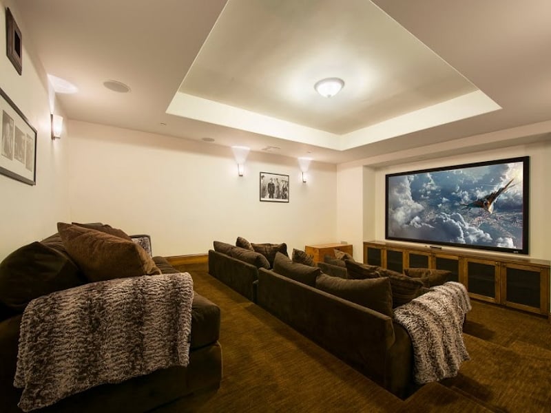 Nina Dobrev's Park City, UT, Airbnb Cabin