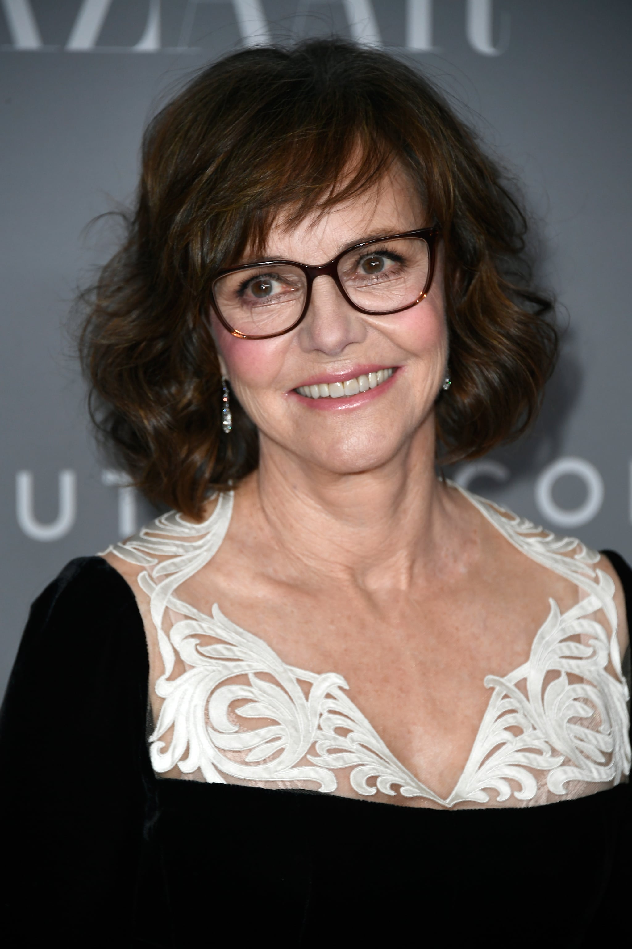 Sally Field Netflix S Maniac Might Have The Most Impressive Cast