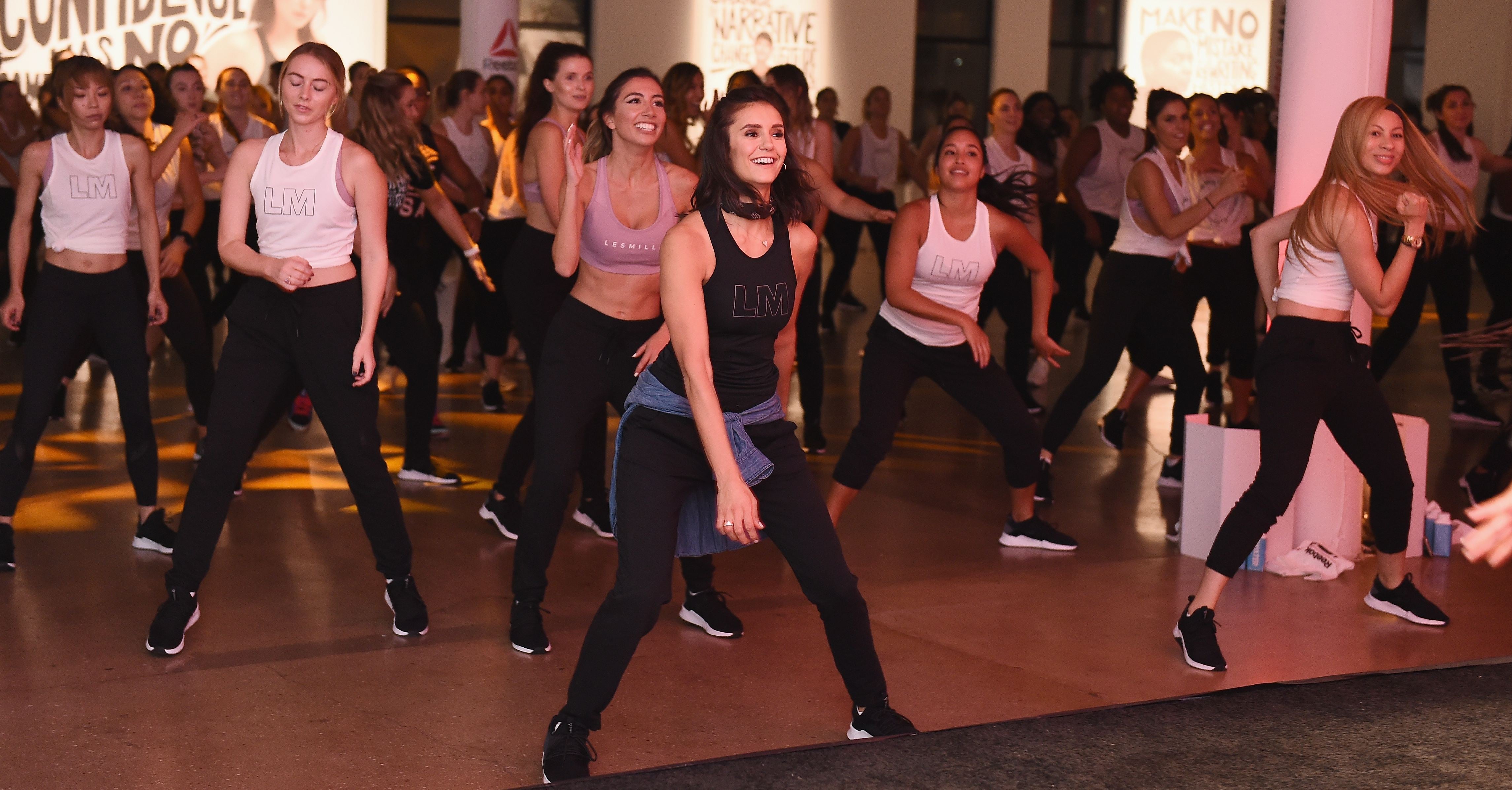 Beukende boezem In beweging Reebok Les Mills Dance Workout With Nina Dobrev | POPSUGAR Fitness