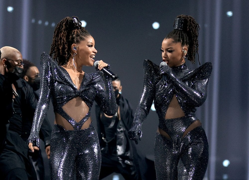 Chloe x Halle's Jumpsuits at the People's Choice Awards 2020