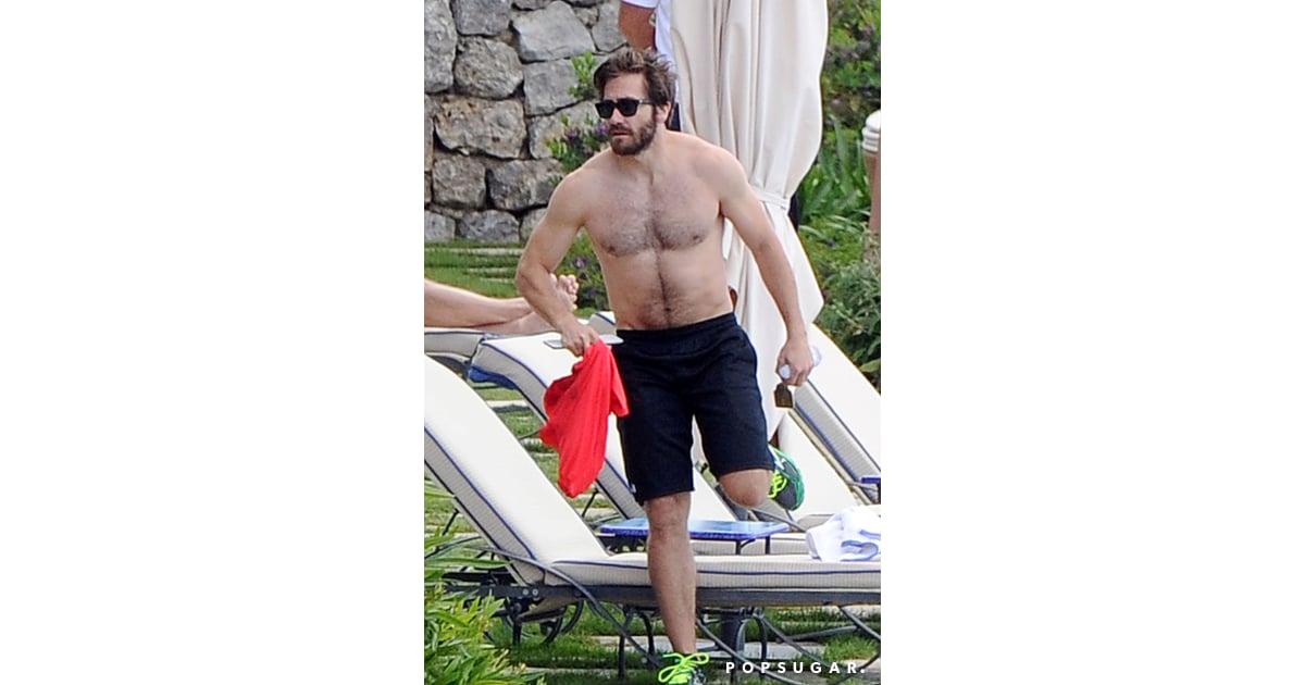 Jake Gyllenhaal Shirtless Pictures Popsugar Celebrity Photo