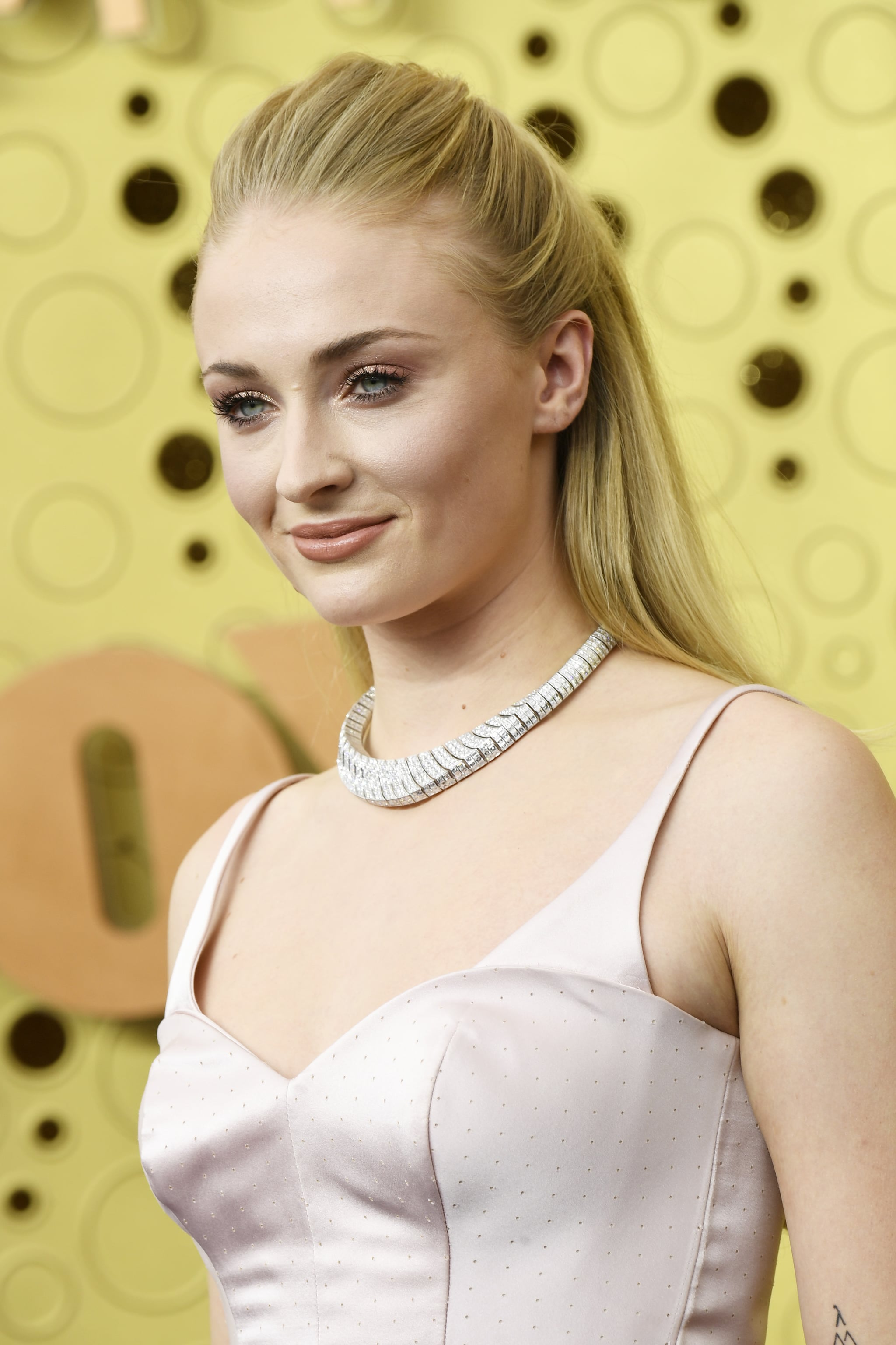 Sophie Turner's Emmys Look Is a First for Louis Vuitton