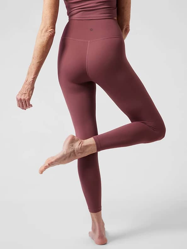 Athleta's Transcend Tights Are Perfect For Summer Workouts