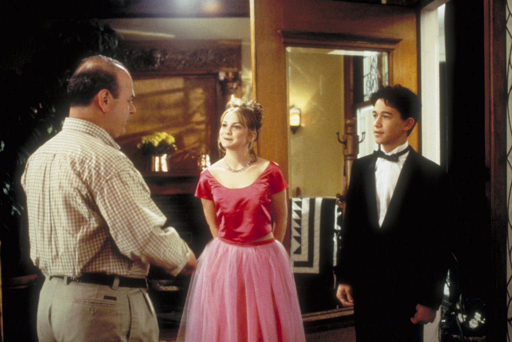 Bianca's prom outfit was peak '90s with her silk crop top and tulle skirt.