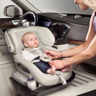 Volvo Introduces Child Seat Concept