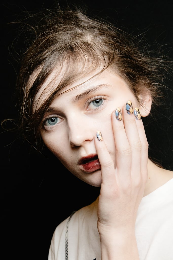 2020 Nail Art Trend: Double Helix