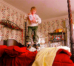 When He Jumps on the Bed WITH Shoes On | 25 Times You Wanted to Be Kevin  McCallister | POPSUGAR Entertainment Photo 8