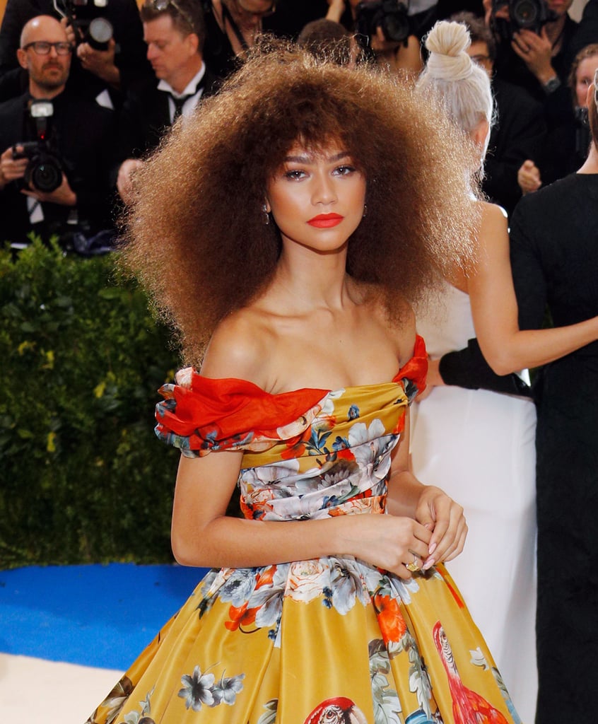 Zendaya's Bright Coral Lips at the Met Gala in 2017