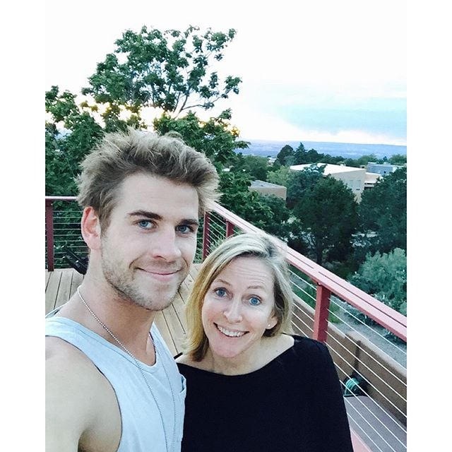 When He Hung Out With the "Best Mum in the World"