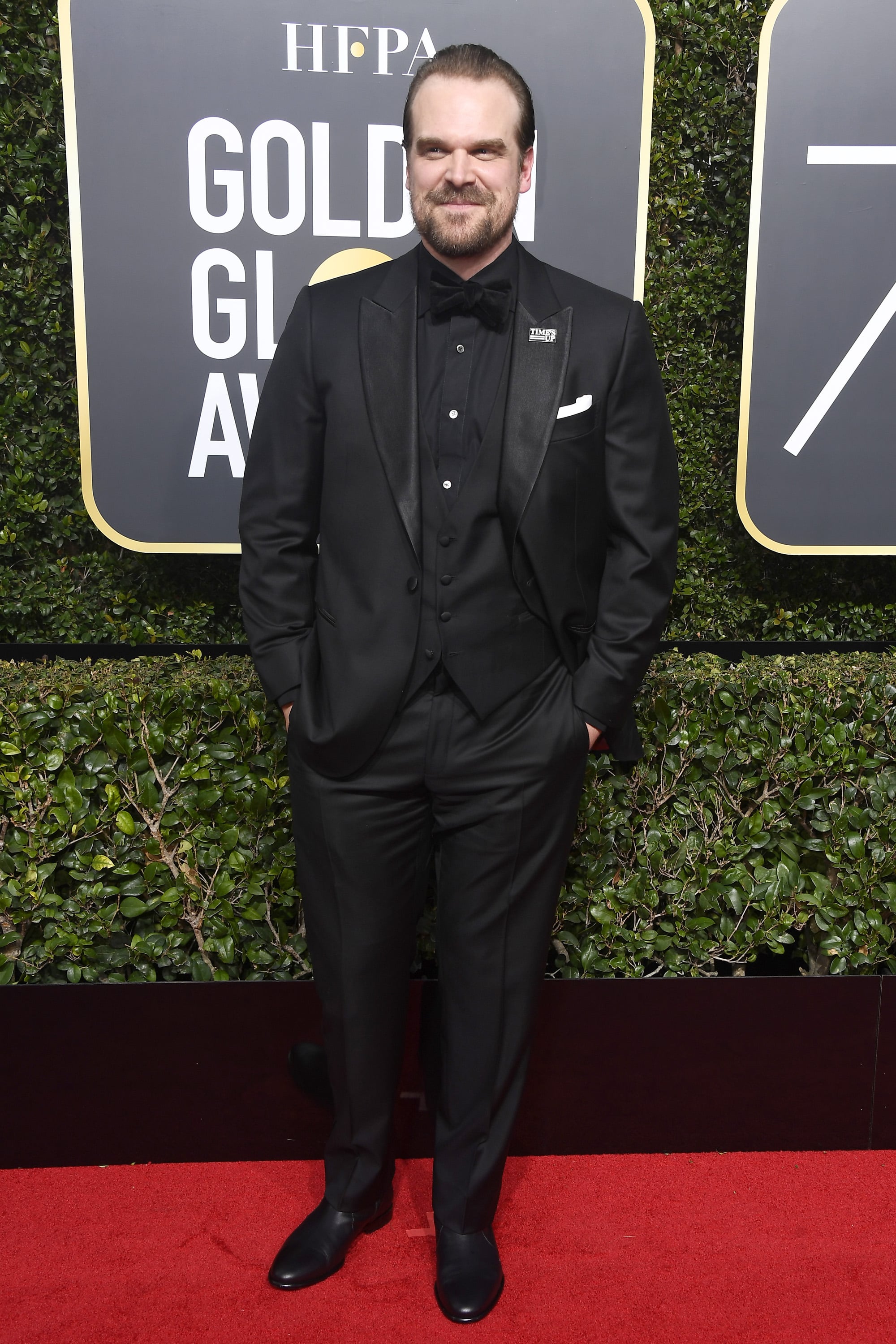 Noah Schnapp at Golden Globes 2018  Future boyfriend, Schnapp, Cast  stranger things